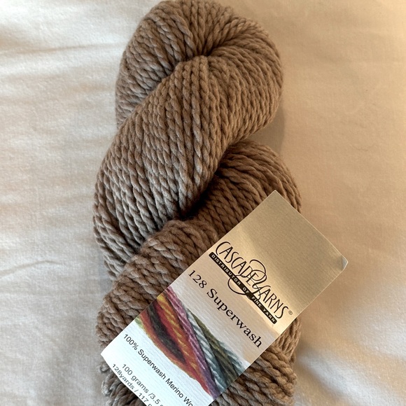Cascade Yarns 100% Superwash Merino Wool, Tan - Picture 1 of 4